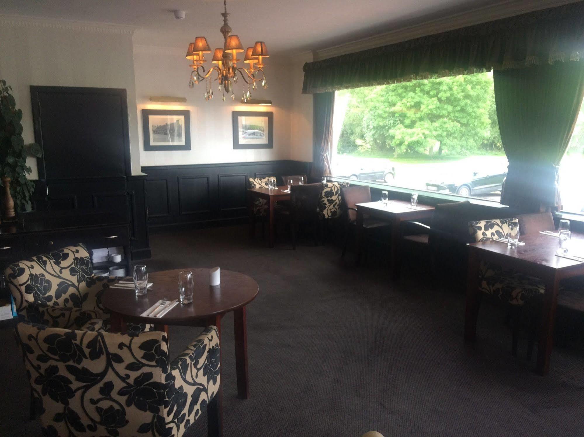 The Popinjay Hotel Larkhall (South Lanarkshire)